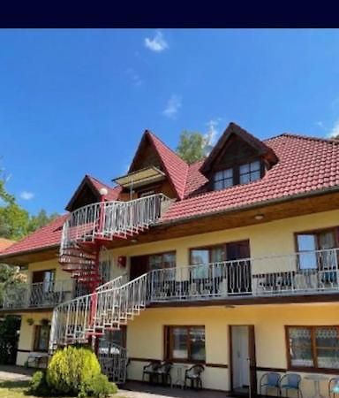 Pensjonat Marina Pobierowo Exterior foto